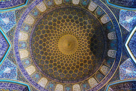 Sheikh Lotfollah Mosque in Isfahan, Iran