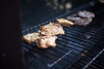 Essen auf einem Grill