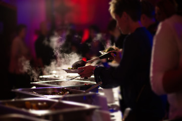 Essen am Buffet