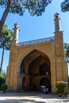 Monar Jonban shaking minarets in Isfahan, Iran