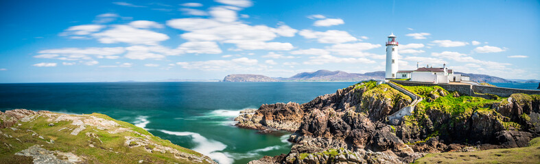 Fototapeta Lighthouse in Ireland Panorama  obraz