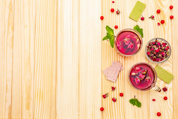 Summer delicious green rose tea