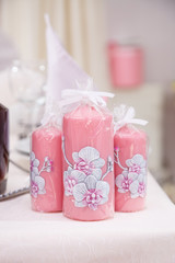 wedding decorations on the wedding day for the newlyweds