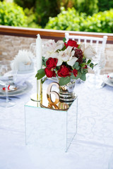 wedding decorations on the wedding day for the newlyweds