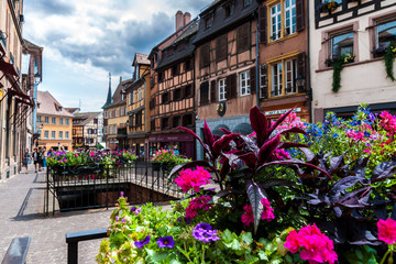 Colmar, Alsace - FRANCE | Petite Venice e il canale "La Lauch" che attraversa la città