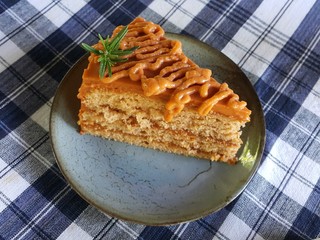 Carrot cake, Dessert