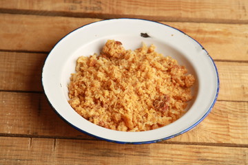 Las migas is a typical Spanish dish made with crumbs, onions and chorizo