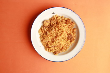 Las migas is a typical Spanish dish made with crumbs, onions and chorizo