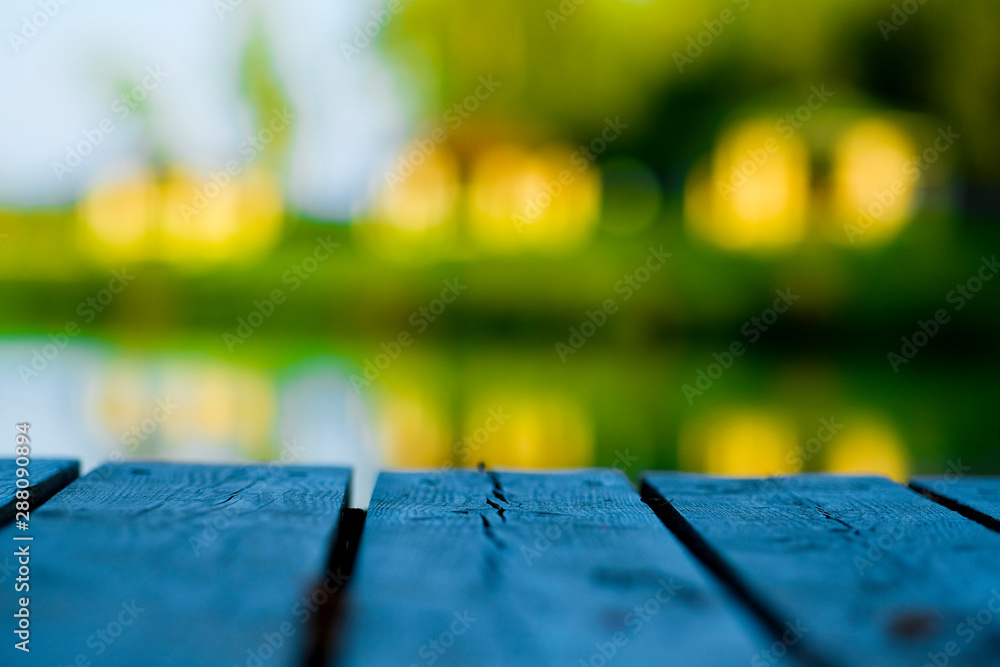 Poster The image of a pier on a lake