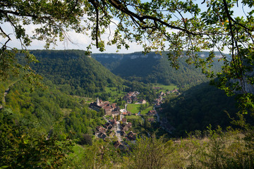 Landschaft bei Baumes-les-Messieurs im Franche Comté