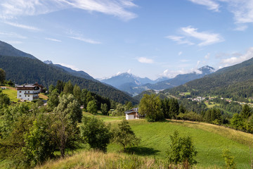 Obraz premium Beautiful sunny mountain landscape of Dolomite Alps in Nothern Italy
