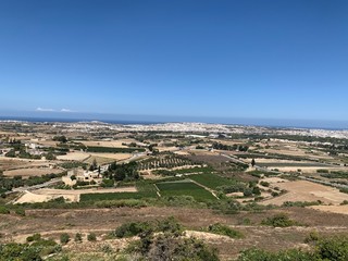 Vue sur les hauteurs de malte