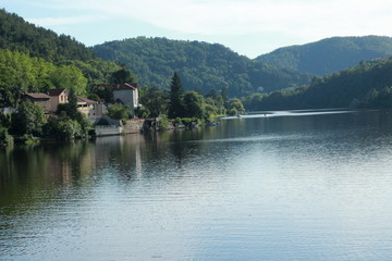 Fototapeta premium Vue sur les gorges de la Loire
