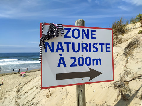 panneau plage naturiste