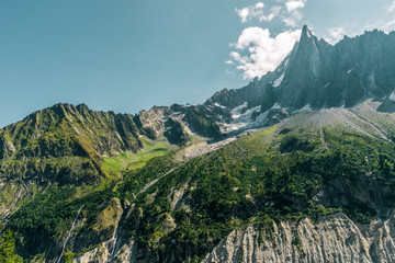 Cascade dans les alpes françaises