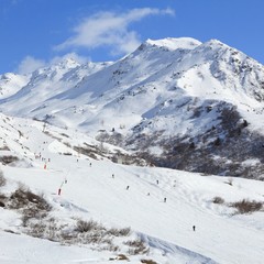 French Alps skiing