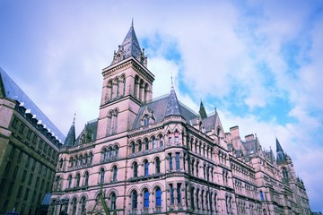 Obraz premium City Hall in Manchester. Retro filtered colors style.