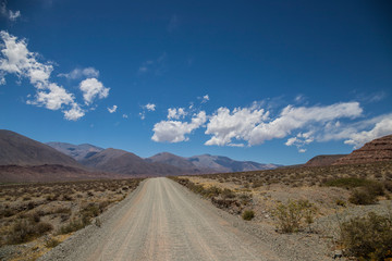 Schotterpiste in den Anden
