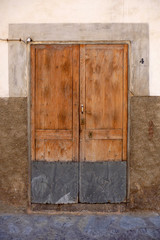 zweiflügelige Holztür