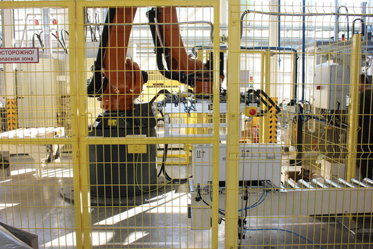Kuka robotic for palletaizing