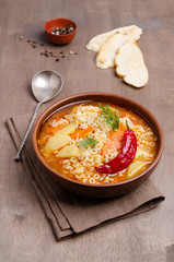Thick vegetable soup with pasta