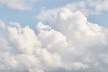 Obraz na płótnie Canvas Beautiful cumulus clouds a summer day