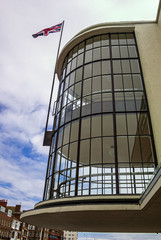 Obraz premium Modernist Building