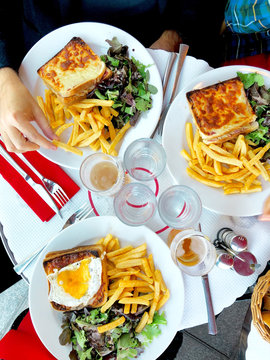 Bistro lunch, Paris
