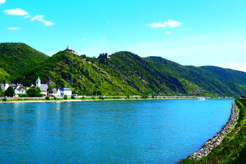 Mittelrheintal, Kamp-Bornhofen