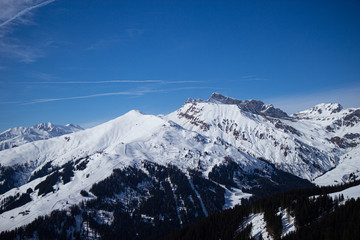 Fototapeta na wymiar view of Mayrhofen ski resort in winter time, Austria