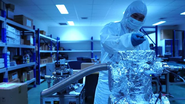 Scientists are investigating the radioactive contamination of the main equipment footage 4K