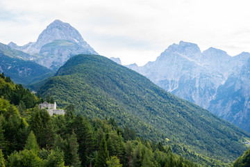 Fototapeta na wymiar Slowenien 2019 Sommer Wandern Alpen Panorama