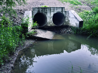 road construction drainage pipe