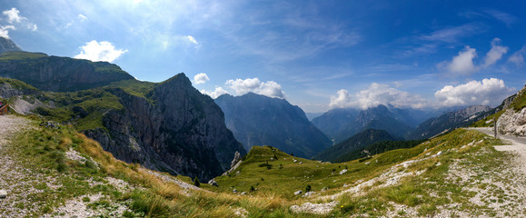 Naklejka na ściany i meble Slowenien Wandern Alpen Berge Natur Panorama Sommer