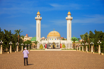 Fototapeta na wymiar The Mausoleum of Habib Bourguiba in Monastir