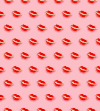 Red lips patterned on pink