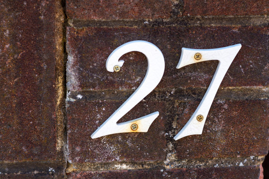 "Number 27" Bilder – Durchsuchen 94,381 Archivfotos, Vektorgrafiken und ...