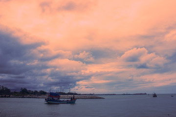 Obraz premium sunset on the sea