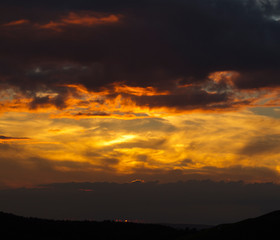 Fototapeta premium Fire in the sky - sunset