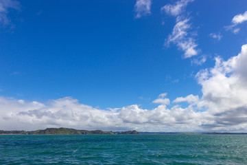 Plakat view from boat of Bay of Islands, New Zealand