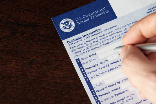 Filling Up Us Customs Declaration Form