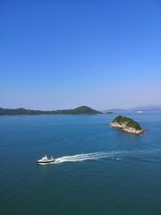 Fototapeta na wymiar Overlook Lamma Island, Magazine Island and Lung Shan Pai from South Horizons, Apleichau, Hong Kong