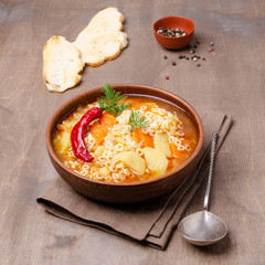 Thick vegetable soup with pasta