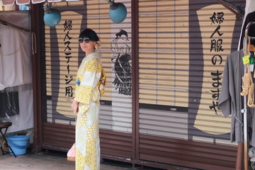 Fototapeta na wymiar woman with kimono