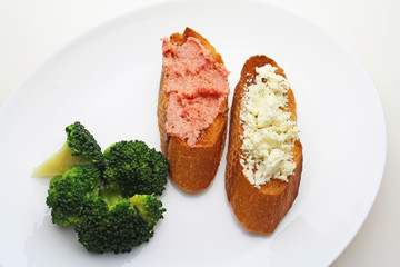 フランスパン　オープンサンド