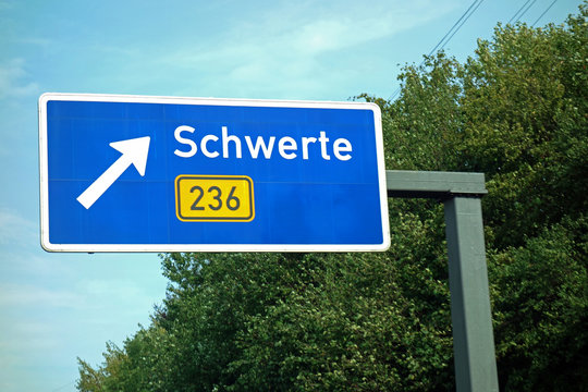 autobahnschild, schwerte, b236