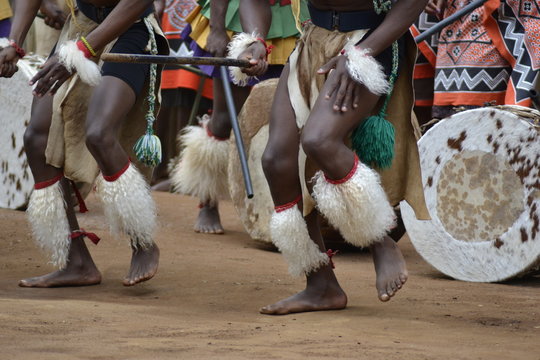 DANZE SWAZI, MANTENGA CULTURAL VILLAGE, SWAZILAND
