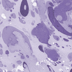 Naklejka premium Violet marble ink paper textures on white background. Chaotic abstract organic design. 