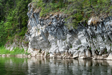 Naklejka na ściany i meble Rock above the river