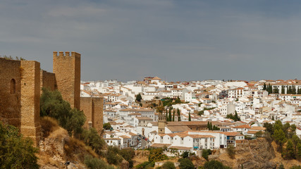 Fototapeta na wymiar Walls of the city of Ronda